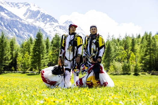 Les Soul Flyers Fred Fugen et Vincent Reffet,, wingsuit