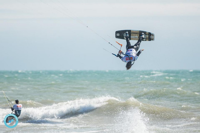 Val Garat durant le Mondial du Vent/ GKA Leucate - Photo Svetlana Romantsova