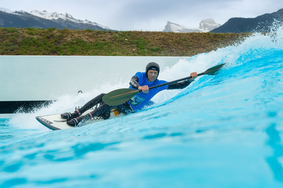Guillaume Colin en para surf - Crédit Photo FFS