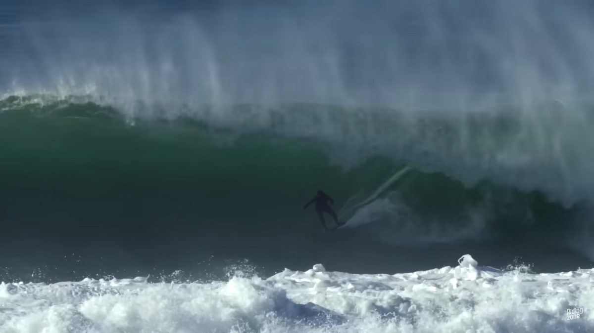 Sancho en session surf de grosses vagues à Hossegor
